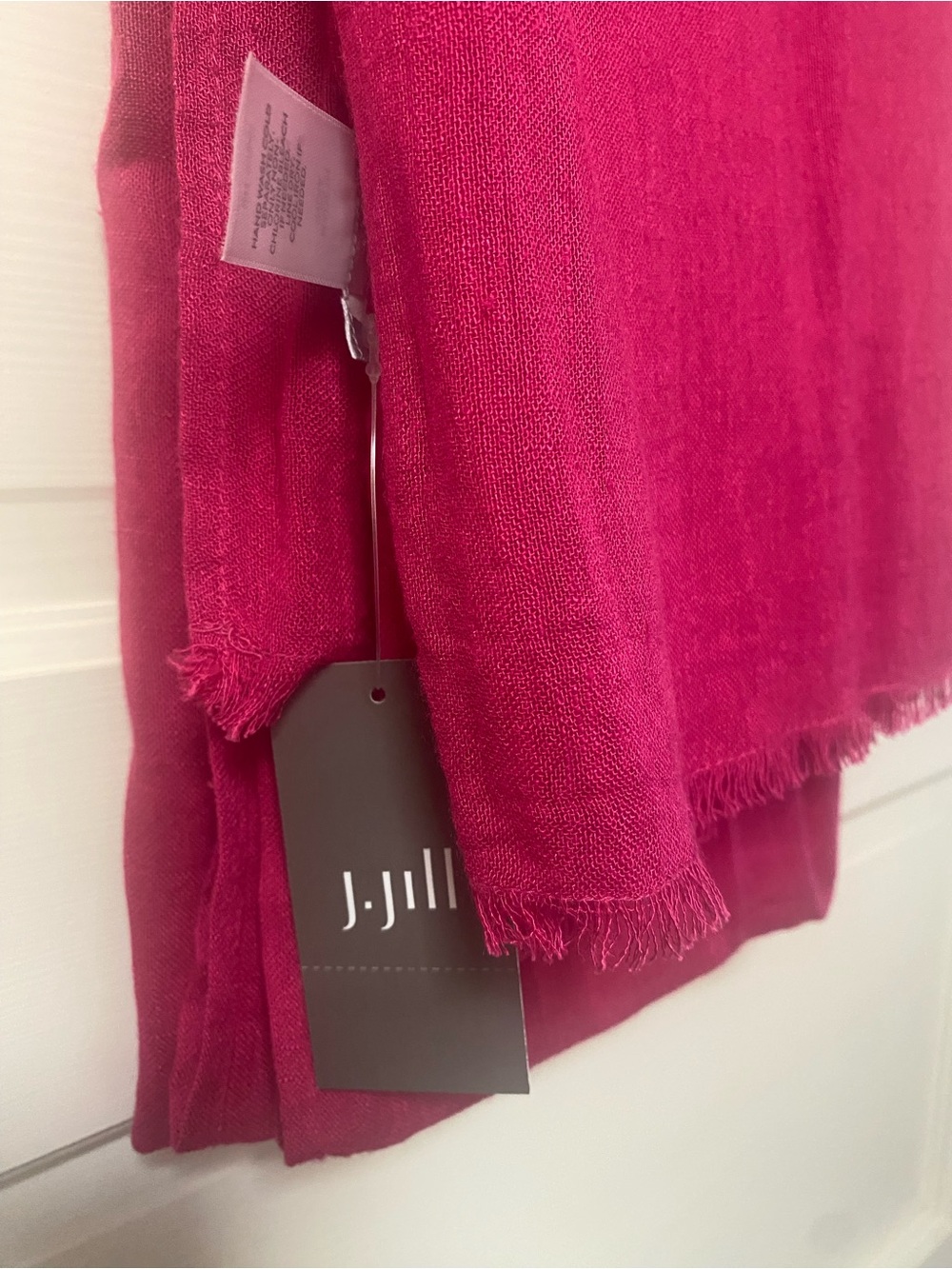 J Jill cerise scarf/pashmina partially linen with fringe.
